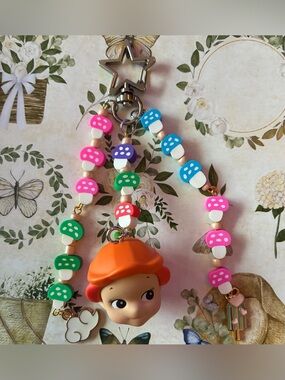 Handmade sonny angel keychain <3